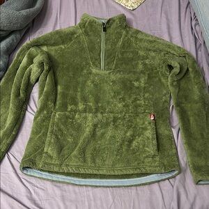 The North Face Army Green Women's Fleece Pullover